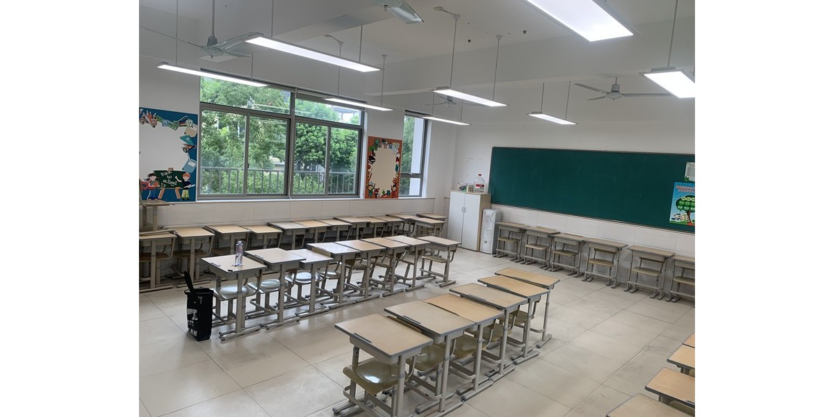 案例｜上海七寶明強(qiáng)小學(xué)(西校區(qū))打造教室優(yōu)質(zhì)照明光環(huán)境，迎接開(kāi)學(xué)季