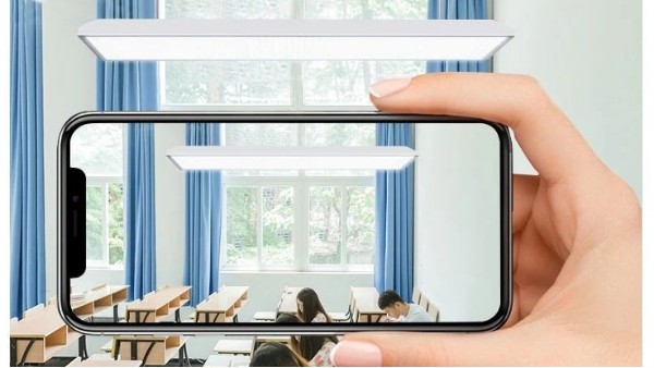 華輝教育照明對(duì)教室進(jìn)行<i style='color:red'>改造后</i>，為學(xué)生打造教室優(yōu)質(zhì)照明光環(huán)境